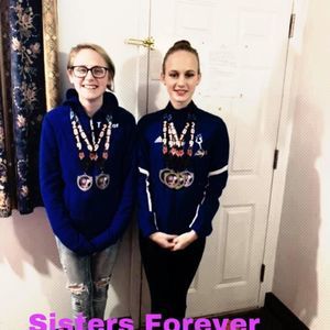 Meet your Posher, Ella